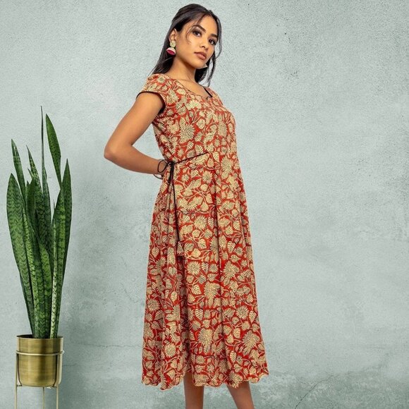 Tranquil Threads Knee-Length Dresses | Muvvas Boutique - Picture 3 of 5